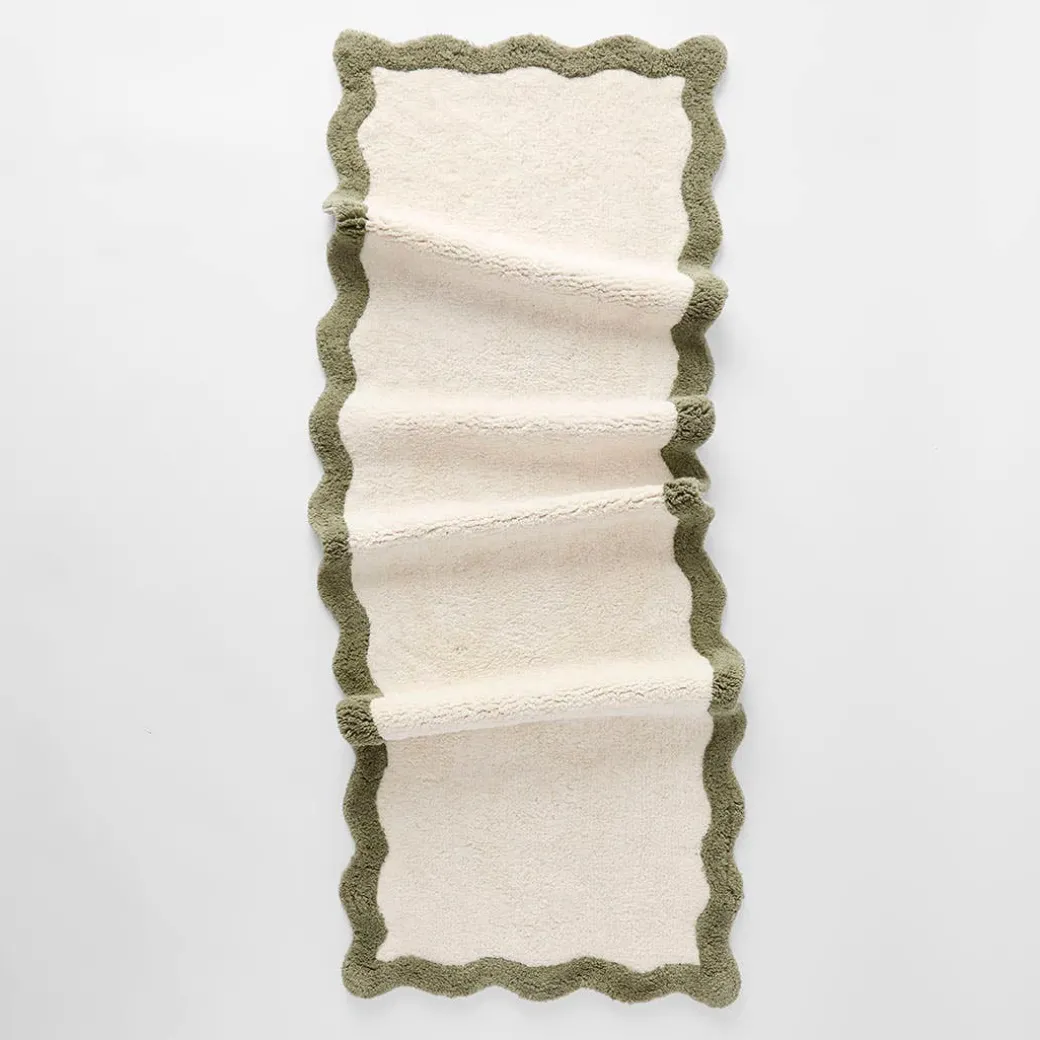 Bowie Scalloped Bath Runner