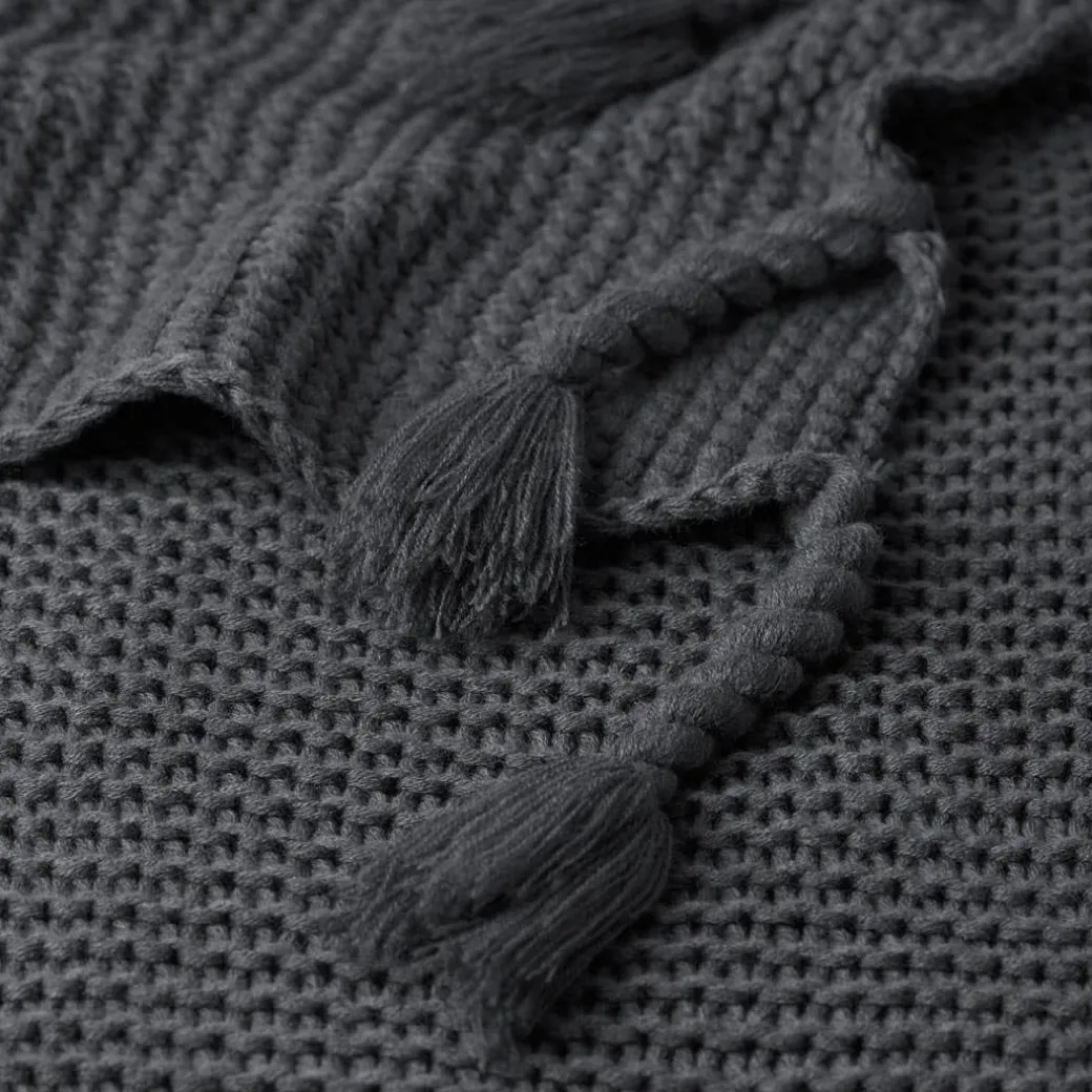 Chunky Tassel Throw - Pine