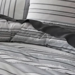 Corgan Quilt Cover - Seaspray/White