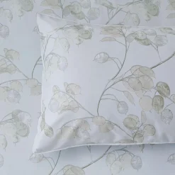 Honesty Quilt Cover