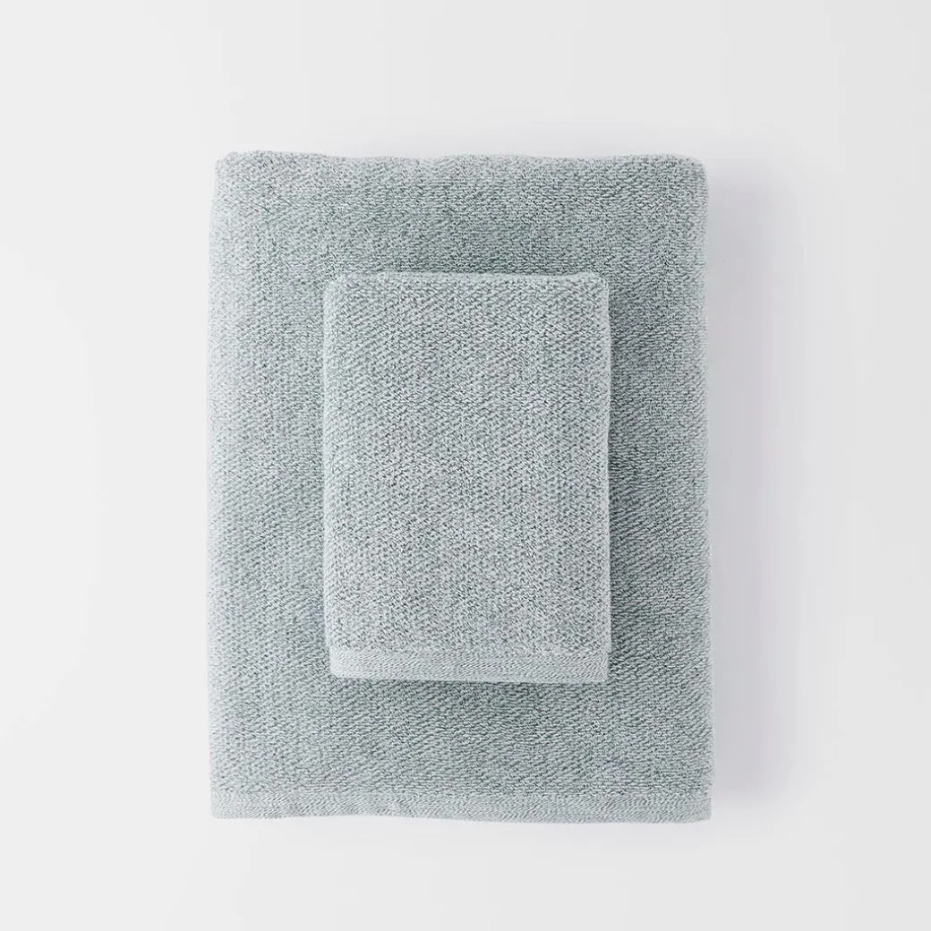 Izak Cotton Bamboo Towel - Olive