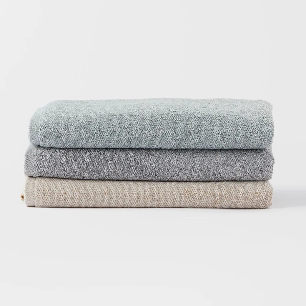 Izak Cotton Bamboo Towel - Olive