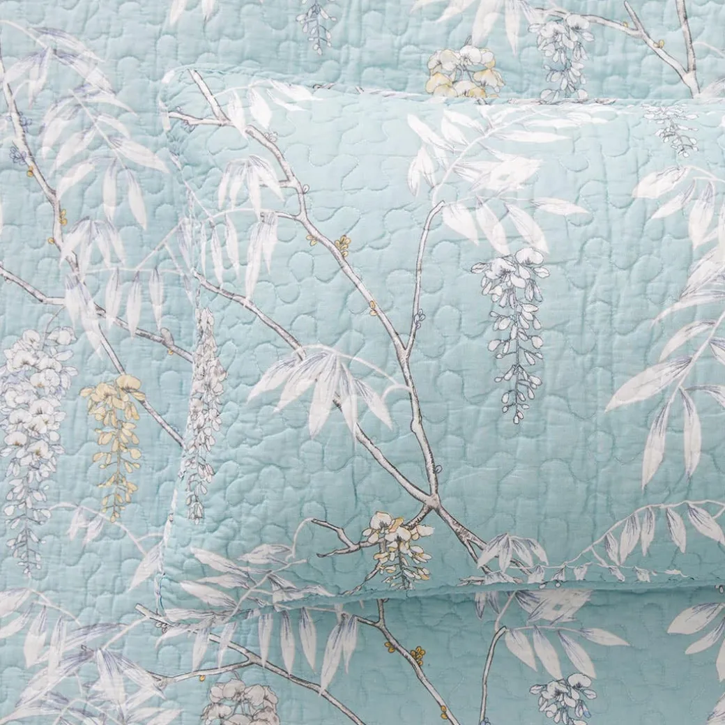 Japanese Flower Bedspread