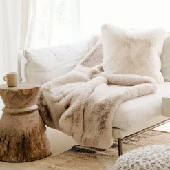 Luxury Faux Fur Throw - Silver