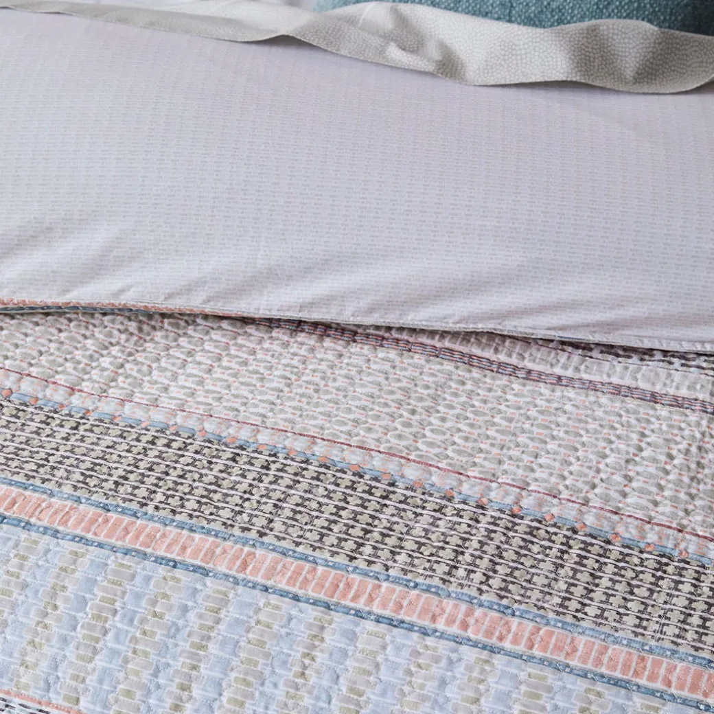 Magnus Quilt Cover