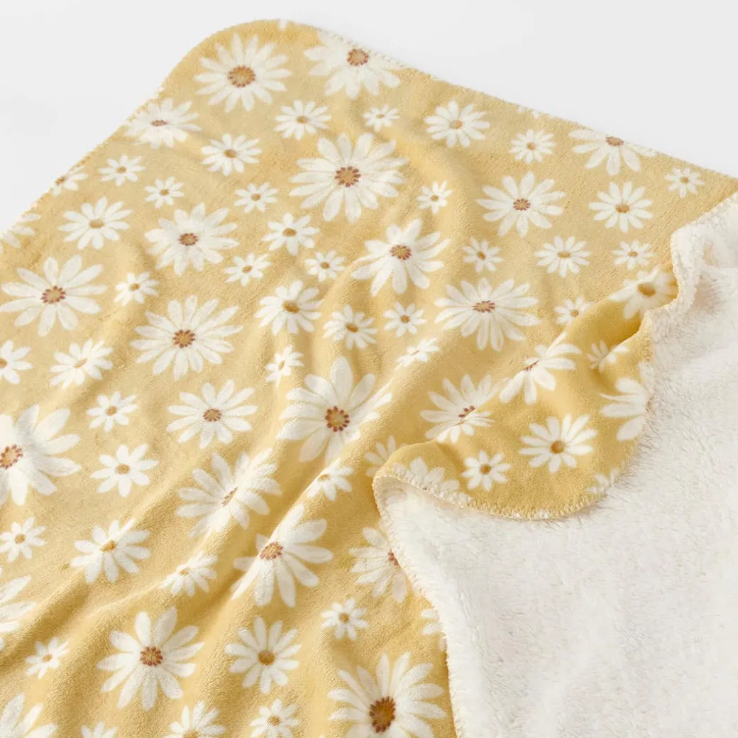 Marguerite Sherpa Throw