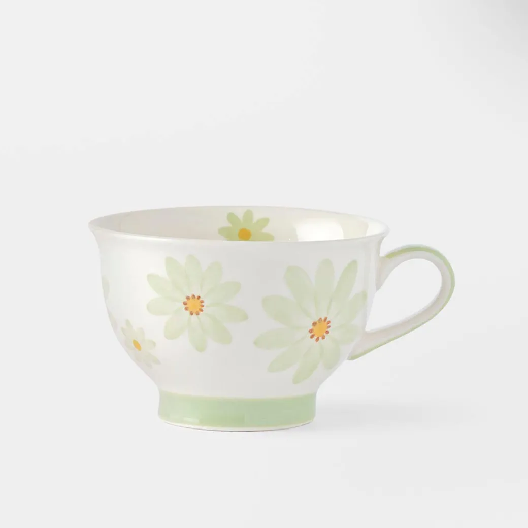 Margurite Pedestal Tea Cup - Light Green