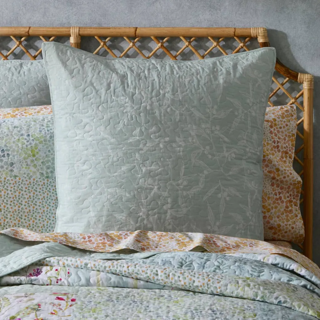 Polly Bedspread