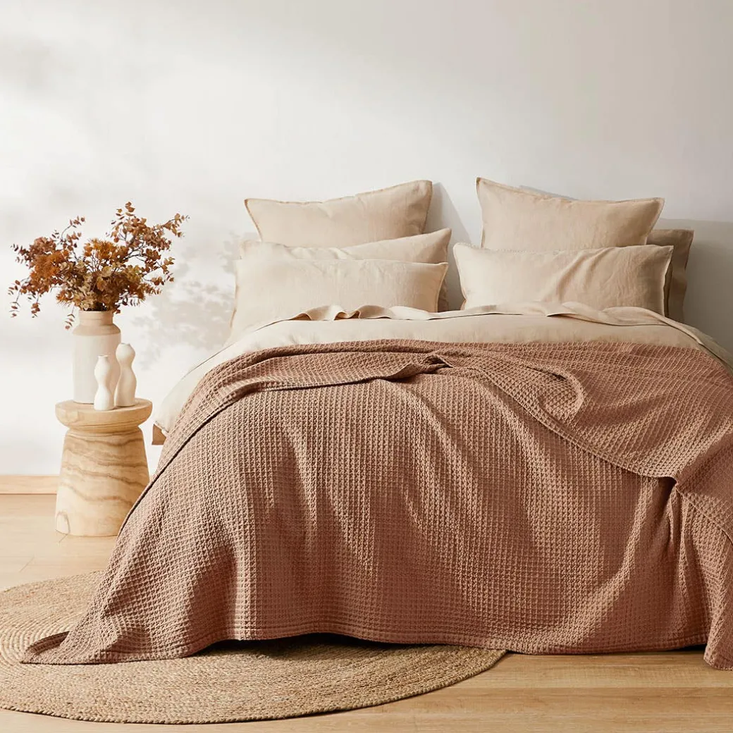 Sebastian Waffle Blanket - Olive Green