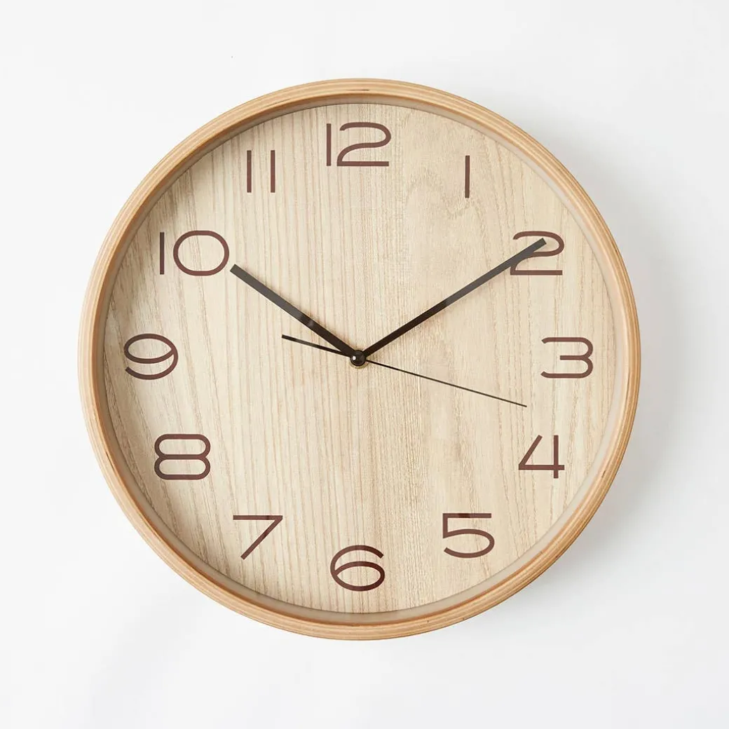 Thomas 30cm Wood Grain Clock