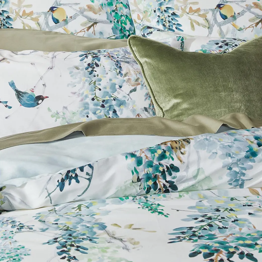 Wisteria Falls Quilt Cover